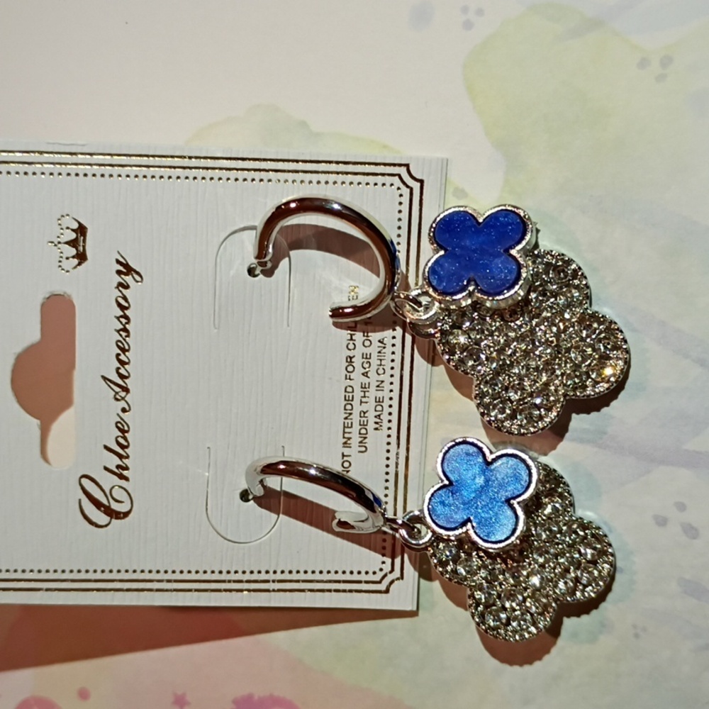Chloe's Silver and Blue 💙 🍀 Clover Earrings